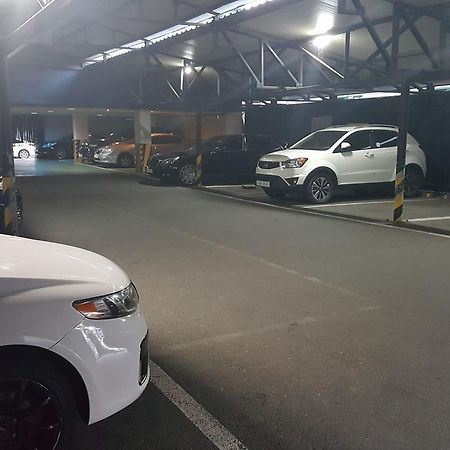 Motel Iu Changwon Bagian luar foto